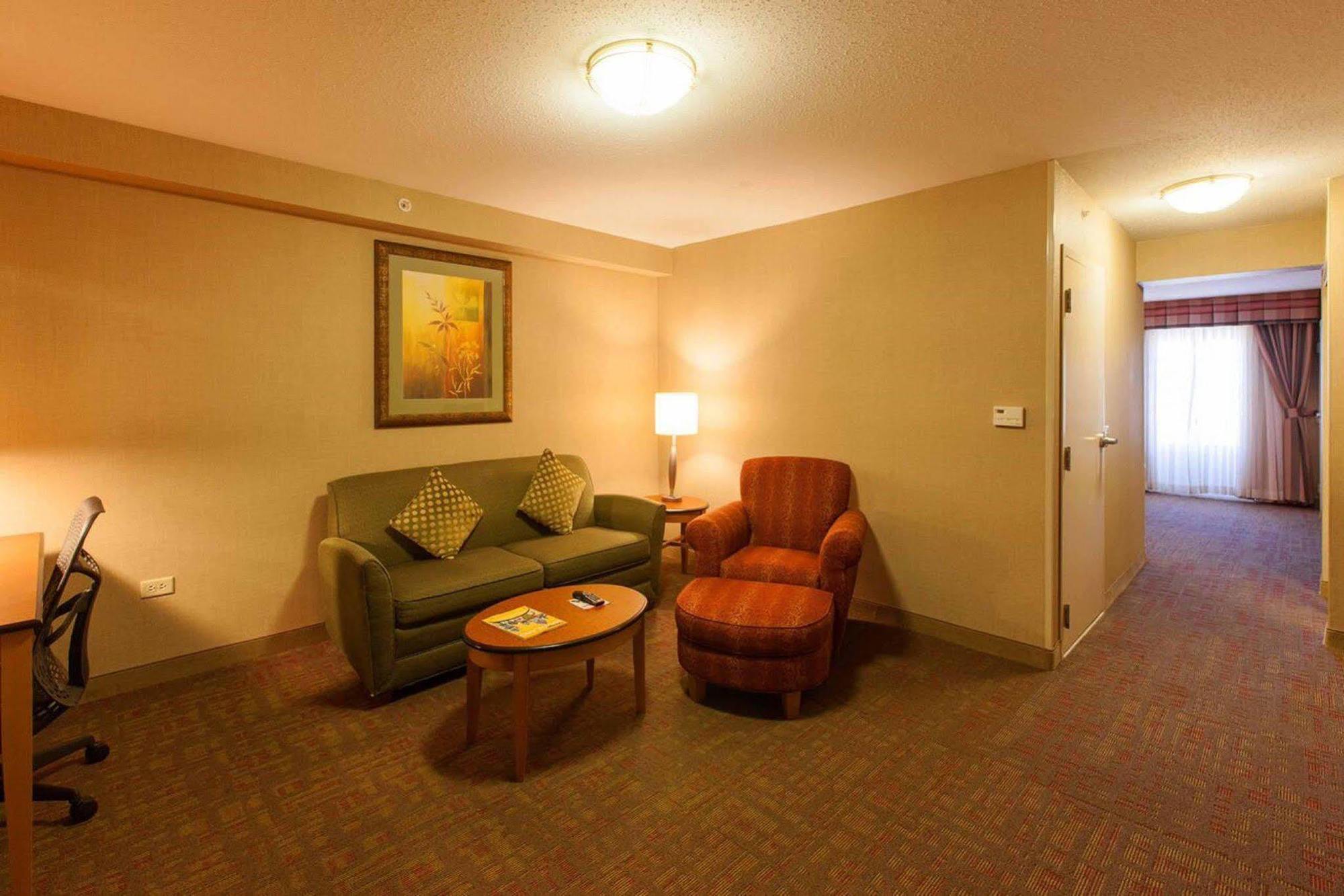 Hilton Garden Inn Chicago/טינלי פארק מראה חיצוני תמונה